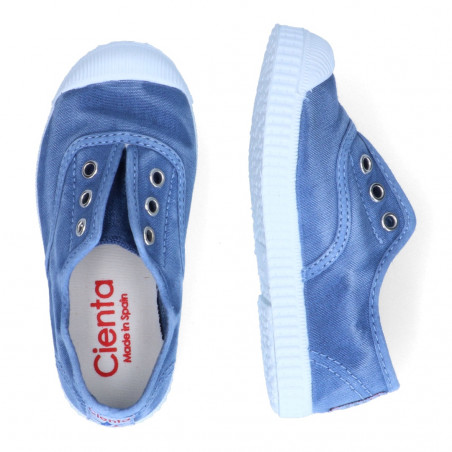 Chaussure en toile