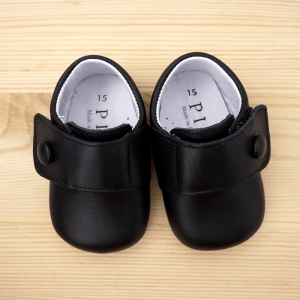 [18] Chaussons bébé